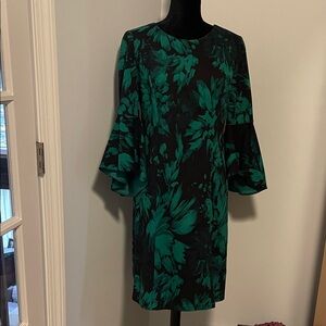 Elegant Green Floral Dress